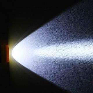EUR € 8.73   Multi Function LED Flashlight for Auto used, משלוח