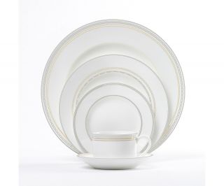 Vera Wang Wedgwood With Love 5 Piece Place Setting