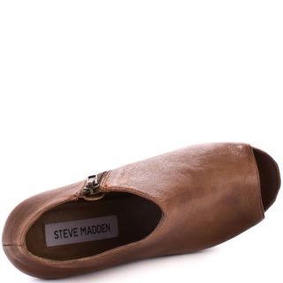 Wiicked   Cognac Leather, Steve Madden, $99.99,