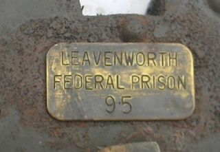 Cast Iron Leavenworth Penitentiary Prison Padlock Lock 