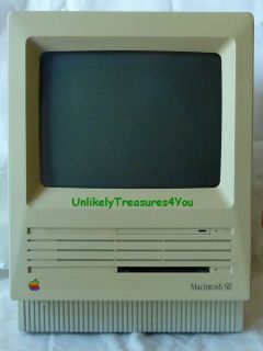 Apple Macintosh SE Computer Classic Keyboard and Mouse Included