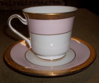 Mary Kay China Gold and Pink Dinnerware 1 5 PC Place Set