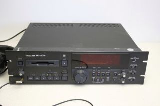 Tascam MD 801R Professional MD Mini Disc Player Recorder