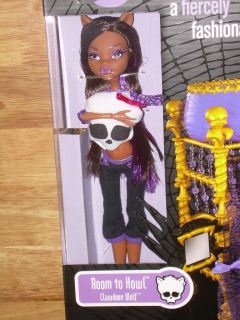 Monster High Room to Howl Clawdeen Wolf Doll Bunk Bed