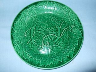 Antique Wedgwood Green Majolica Leaf Pattern Plate