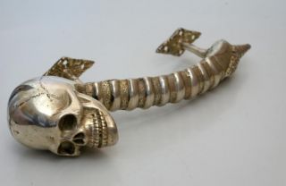 seltener Türgriff Griff Skull Schädel Totenkopf Memento Mori Vanitas