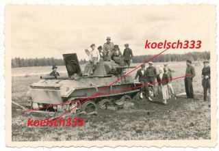 Foto BT 7 Panzer Tank Beute Landser Bauern Kinder Polen