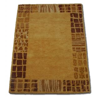 Teppich mit Bordüre in beige aus reiner Schurwolle