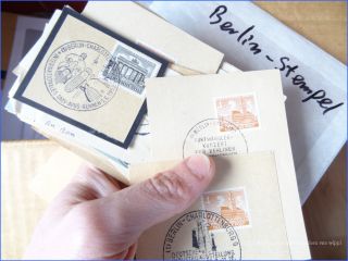 11 KG Briefmarken Kiste mit großen Alben, Tüten   viele Bilder