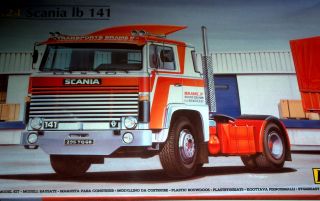 Truck LKW Zugmaschine Scania LB 141 in 124 von Heller Neu