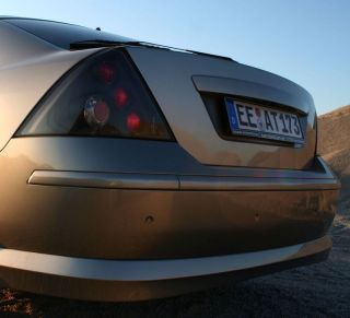 Ford Mondeo MK3 III   cleane Heckleiste ohne Ford Emblem   ST220 BWY