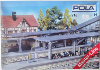 Pola 218 Plastik Modell Bausatz Bahnsteig Neu & OVP Spur N