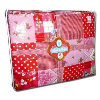 PIP 8715944081627 Tagesdecke   Patch 180 x 265 rosa (pink) / rot (red