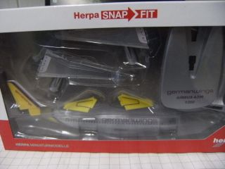 Herpa SnapFit 1200 608596 Airbus A319 Germanwings NEU OVP