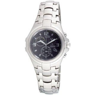 Titan   Chronograph / Armbanduhren Uhren