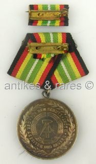 DDR Medaille für treue Dienst in der Nationalen Volksarmee in Silber