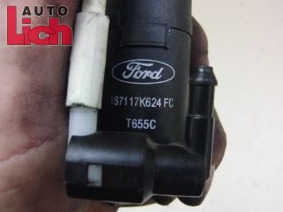Ford Mondeo III 3 BJ01 Waschwasserpumpe Waschpumpe 1S7117K624FC