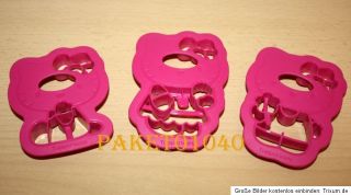 Tupperware Hello Kitty 3D Plätzchen Ausstechform mit Backanleitung