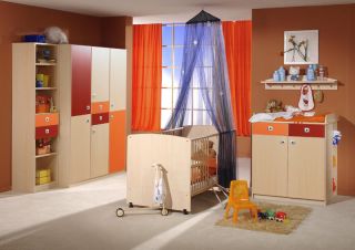 NEU* Komplett Babyzimmer 6tlg Ahorn orange Wickelkommode Babybett