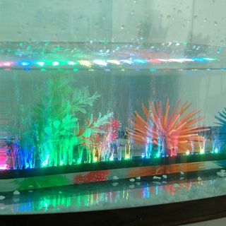 NEU Bunte Aquarium Beleuchtung Lampe 18 LEDs Luftpumpe Bubble Maker