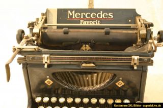 alte antike Schreibmaschine Mercedes Favorit ca.1930 Deko