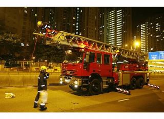 China Hong Kong Fire truck SCANIA 360 52M TL SUPERDETAIL Maßstab 1
