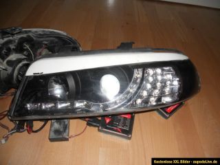 Audi A4 S4 RS4 B5 Frontscheinwerfer LED Dayline schwarz mit Xenon Kit