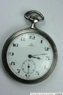 Die Uhr hat 51mm Durchmesser (ohne Krone),und ist aus geprüftem