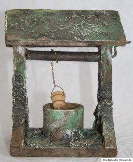 Alter Holz Brunnen zur Krippe Krippenfigur Weihnachten 15,5 cm hoch