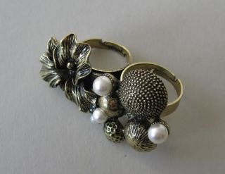 Doppelring Zwei Finger Ring double ring Vintage Blüten Perlen