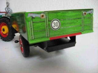 Blechspielzeug Traktor Anhänger grün, Kipper, KOVAP 938