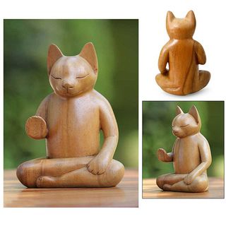Handcrafted Suar Wood Blessing Cat Sculpture (Indonesia)