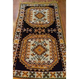 Handcrafted Plush Berber 100 Wool Area Rug (7ft 1 in x 3 ft 10 in