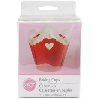 Wilton Eyelet Hearts Pleated Standard Baking Cups (Pack of 15