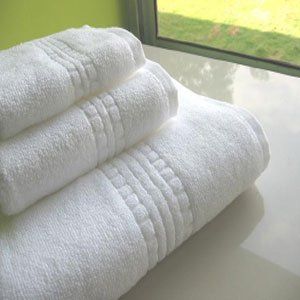 24x50 White Microcotton Microcotton Bath Towels Wholesale