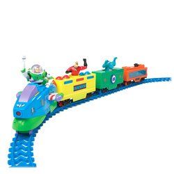 Disney Pixar Buzz & Friends Train Set: Toys & Games