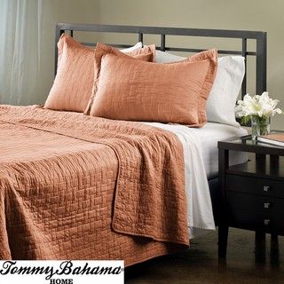 Tommy Bahama Solid Coral Full/ Queen size 3 piece Quilt Set