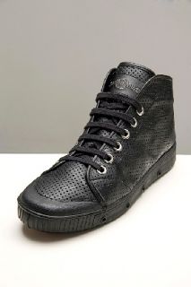 Spring Court  B2 Black Leather Shoes for men