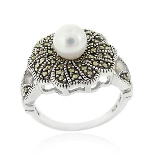 Glitzy Rocks Silver Freshwater Pearl and Marcasite Flower Ring (6 7 mm