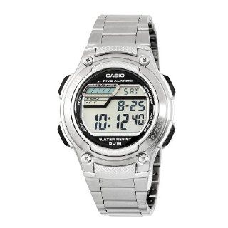 Casio Midsize W212HD 1AV Digital Sport Watch Watches