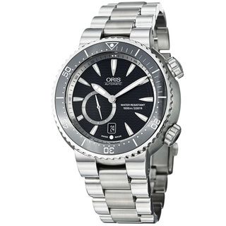 Oris Mens TT1 Diver Black Dial Titanium Bracelet Automatic Watch