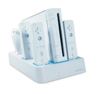 Wii   A4T Quad Charging Stand [UK Import] Games